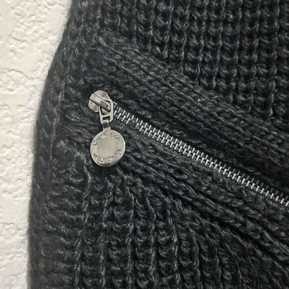 Calvin Klein Women’s Black Wide Knit Pockets Zippers One Size Scarf Wrap NWT - Picture 5 of 10